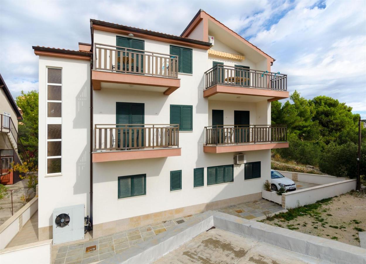 Apartments Karmen Primosten Luaran gambar