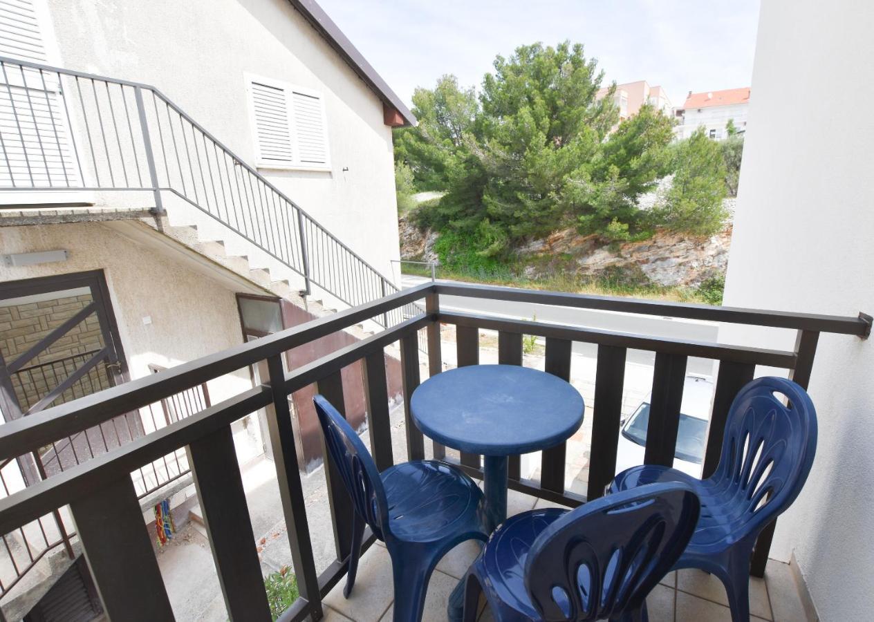 Apartments Karmen Primosten Luaran gambar