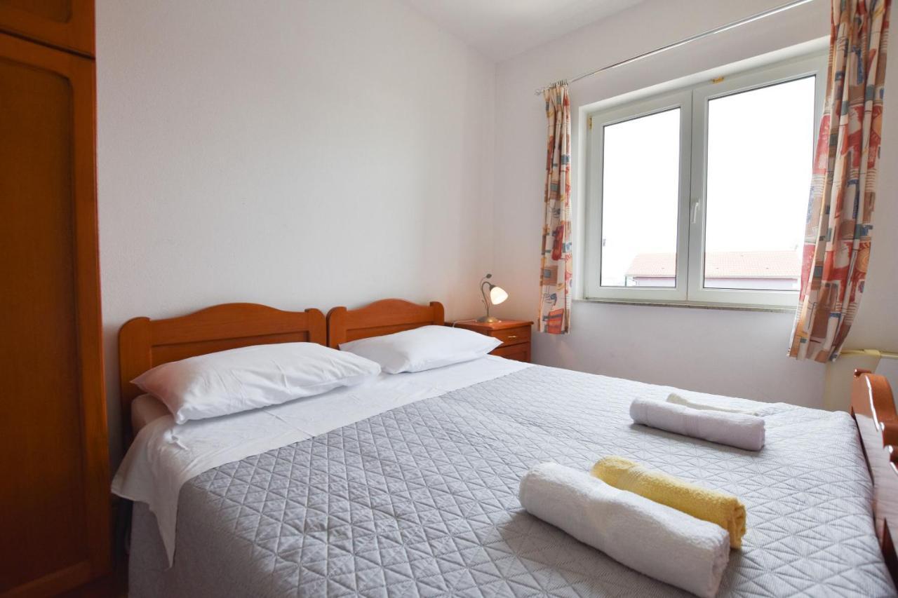 Apartments Karmen Primosten Luaran gambar